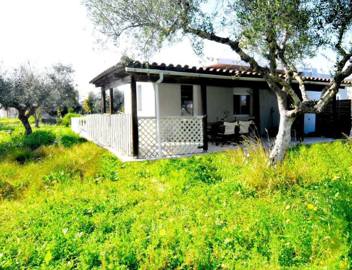 Casa Katina , Villa In Lagana, Agrilia Area Laganas Bagian luar foto