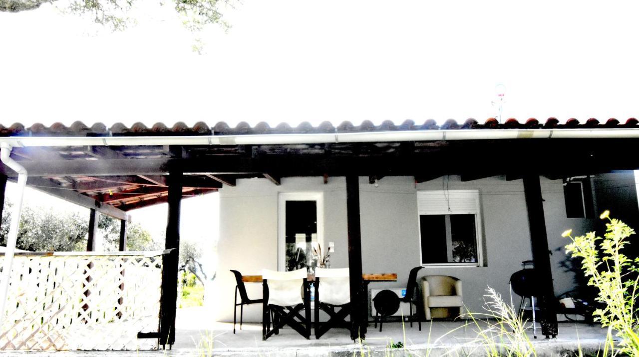 Casa Katina , Villa In Lagana, Agrilia Area Laganas Bagian luar foto