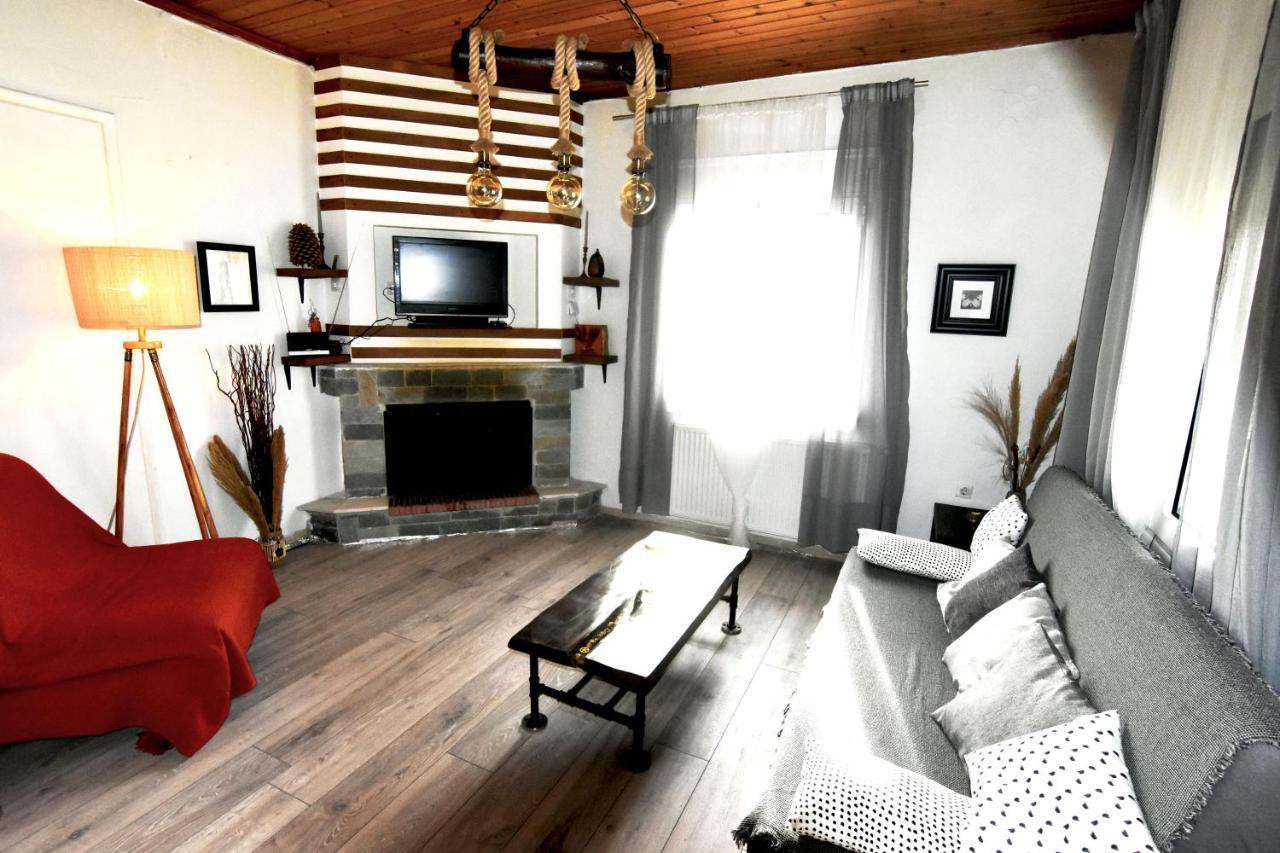 Casa Katina , Villa In Lagana, Agrilia Area Laganas Bagian luar foto